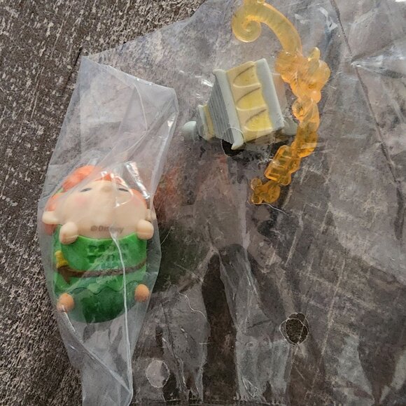 Disney Tsum Tsum Mini Figure Peter Pan Captain Hook Accessories - Picture 8 of 9